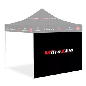 Les flancs de la tente de course MotoZem