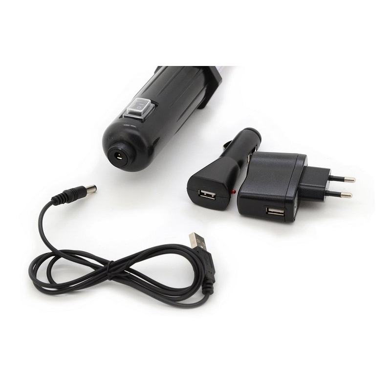Montage de la lampe de poche 27+7LED rechargeable 12/220V Li-on 1200mAh