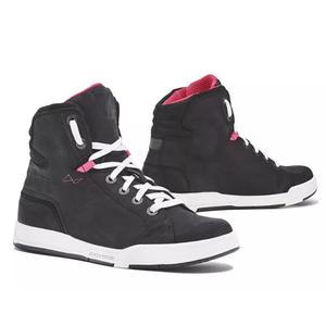 Bottes de moto Forma Swift Dry WP noir et blanc pour femmes