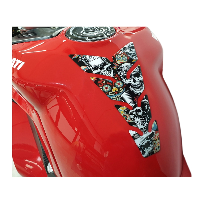 Autocollant pour réservoir de carburant - Max Skulls2