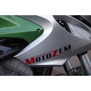 Autocollant logo MotoZem noir