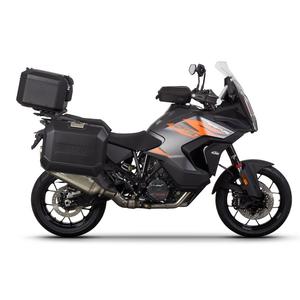 Kompletní sada černých hliníkových kufrů SHAD TERRA BLACK, 37L topcase   36L/47L boční kufry, včetně montážní sady a plotny SHAD KTM Super Adventure 1290 (R, S)