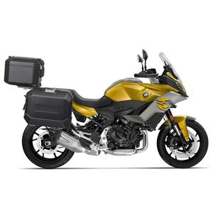 Kompletní sada černých hliníkových kufrů SHAD TERRA BLACK , 48L topcase 36L/36L boční kufry, včetně montážní sady a plotny SHAD BMW F 900 XR