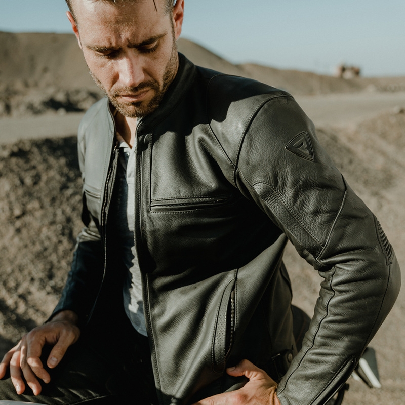 Veste de moto Rebelhorn Runner III noir soldes