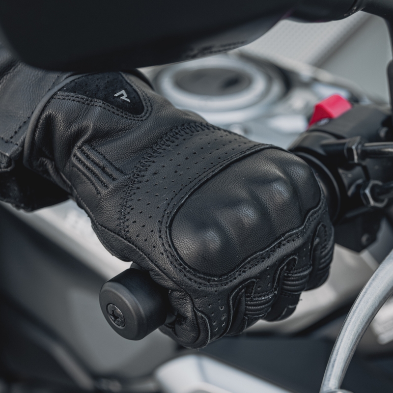 Gants moto Rebelhorn Thug II noir perforé
