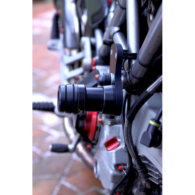 Ducati Monster 600/900 Conus výprodej