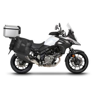 Complete set of SHAD TERRA TR40 adventure saddlebags and SHAD TERRA aluminium 37L topcase, including mounting kit SHAD SUZUKI DL 650 V-Strom