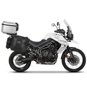 Complete set of SHAD TERRA TR40 adventure saddlebags and SHAD TERRA aluminium 37L topcase, including mounting kit SHAD TRIUMPH Tiger 800