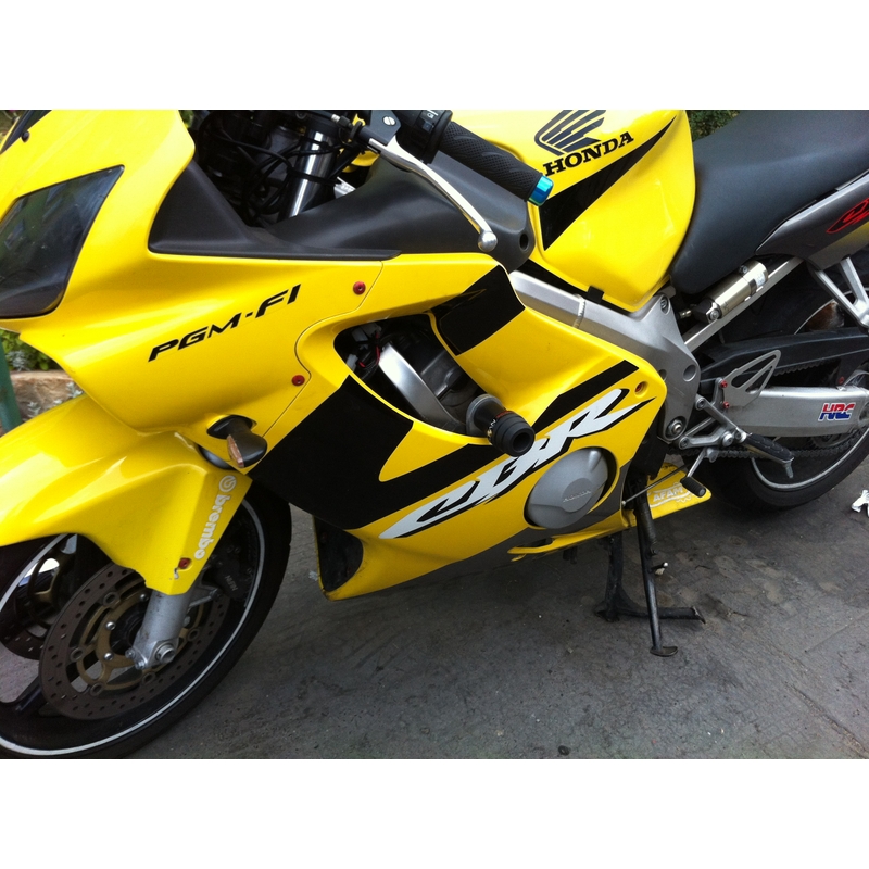 Honda CBR 600F (99-07) SANS REGLAGE DE CAPOTAGE Gatling