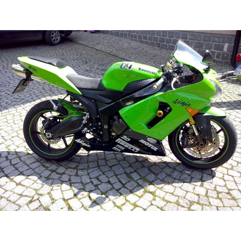 Kawasaki ZX-6R (05-06) sans modification du carénage Gatling