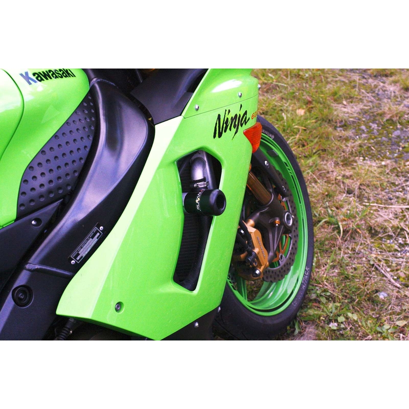 Kawasaki ZX-6R (05-06) avec modification du carénage Gatling