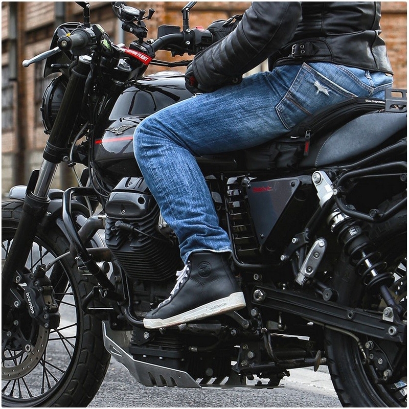 Bottes de moto Stylmartin Core noires et blanches