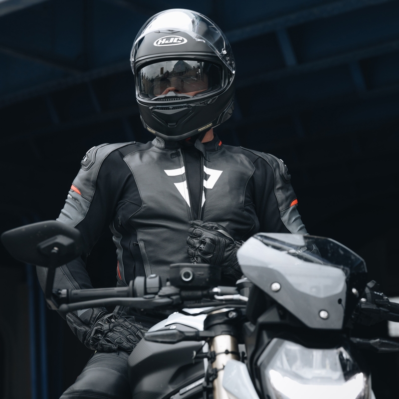 Veste de moto en cuir Veloce noir et rouge fluo de Rebelhorn