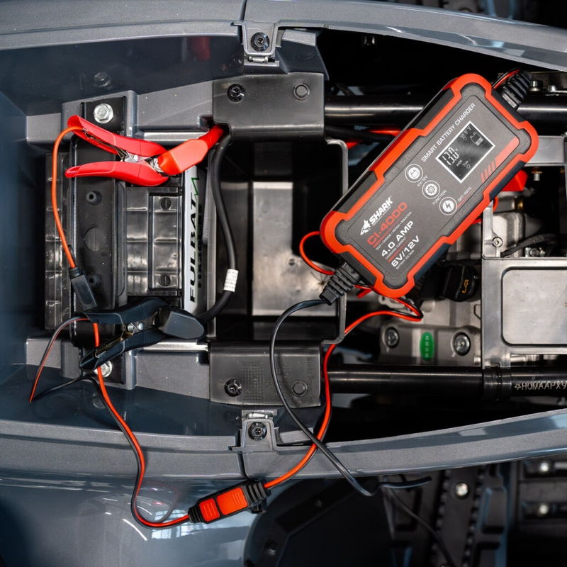 Chargeur intelligent SHARK CI-4000