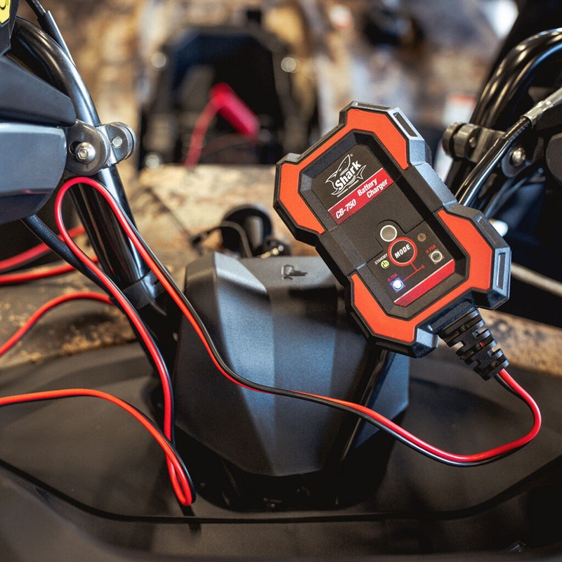 Chargeur intelligent SHARK CB-750