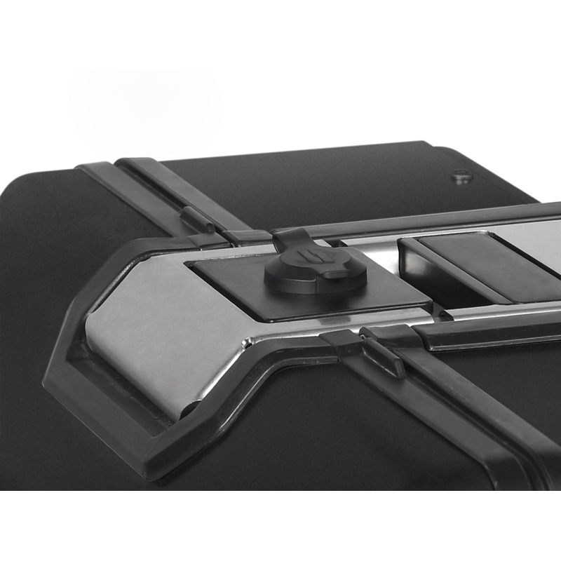 Kompletní sada černých hliníkových kufrů SHAD TERRA BLACK , 48L topcase   36L/47L boční kufry, včetně montážní sady a plotny SHAD HONDA CRF 1100 Africa Twin