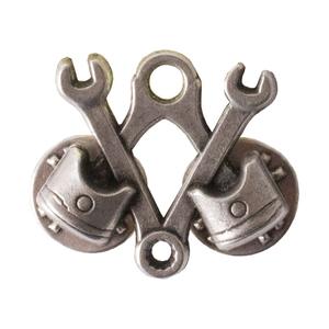 Insigne Pistons et Clés