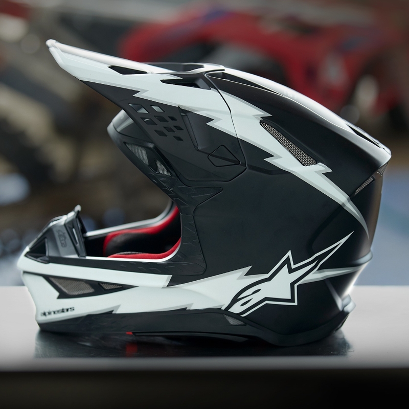 Casque motocross Alpinestars Supertech S-M10 Ampress noir mat et blanc