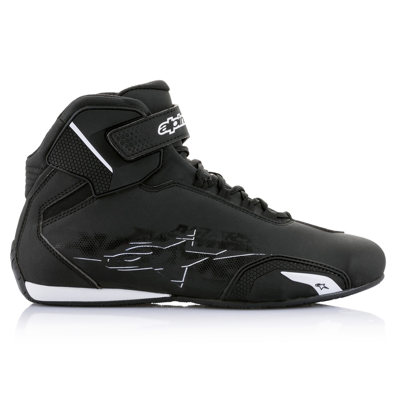Bottes de moto Alpinestars Sector noires et blanches