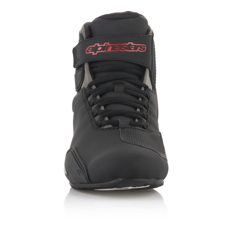 Bottes de moto Alpinestars Sector noires et rouges