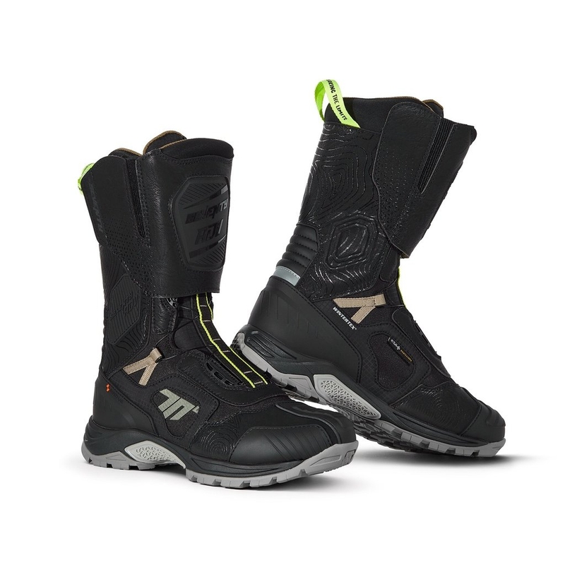 Bottes de moto SEVENTY DEGREES SD-BA6 Stelvio High noir-sable-jaune fluo