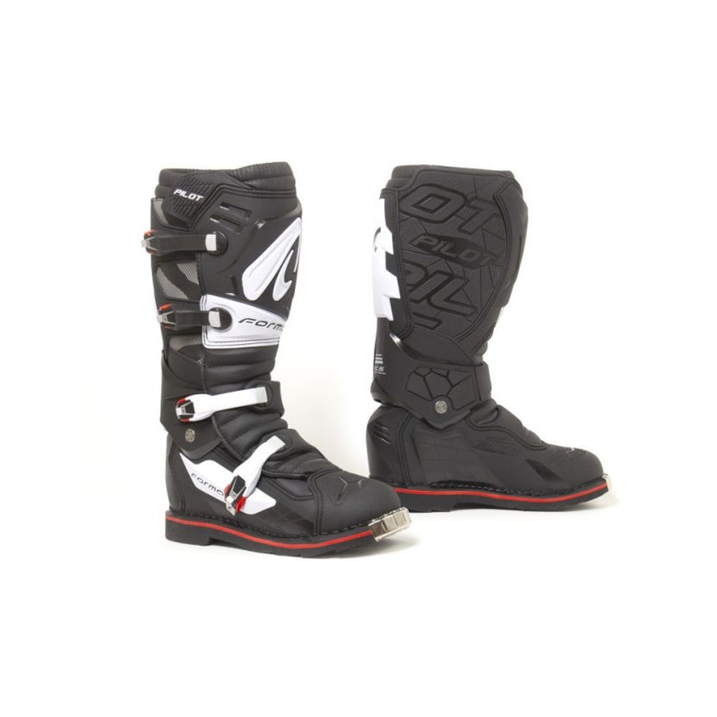 Bottes de moto Forma Pilot FX noires