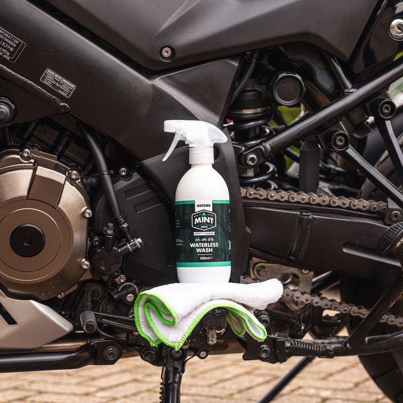 Nettoyant moto et vélo (sans eau) MENTHE 500 ml