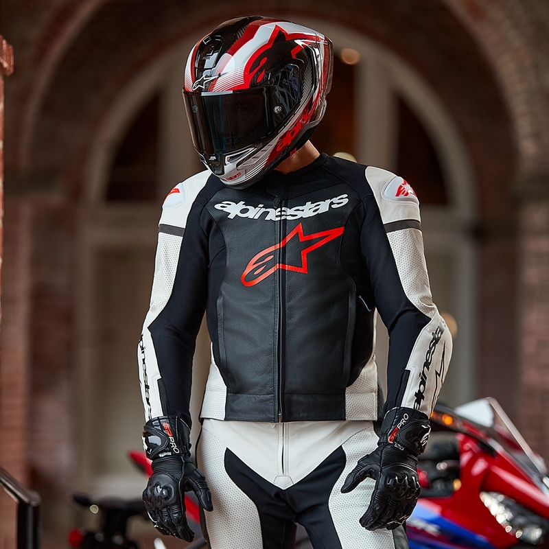 Combinaison deux pièces Alpinestars GP Force Lurv en cuir blanc-noir-rouge fluo