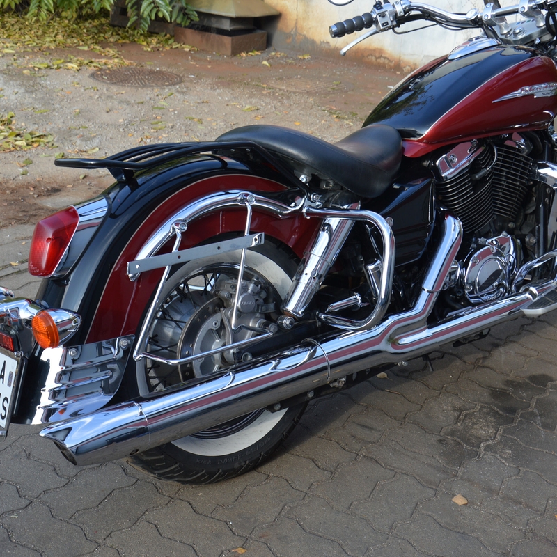 Cadres de support pour valises avec dossier HONDA VT1100 C3 Aero chrome