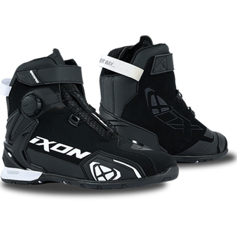 Bottes moto IXON Bull 2 WP noir-blanc