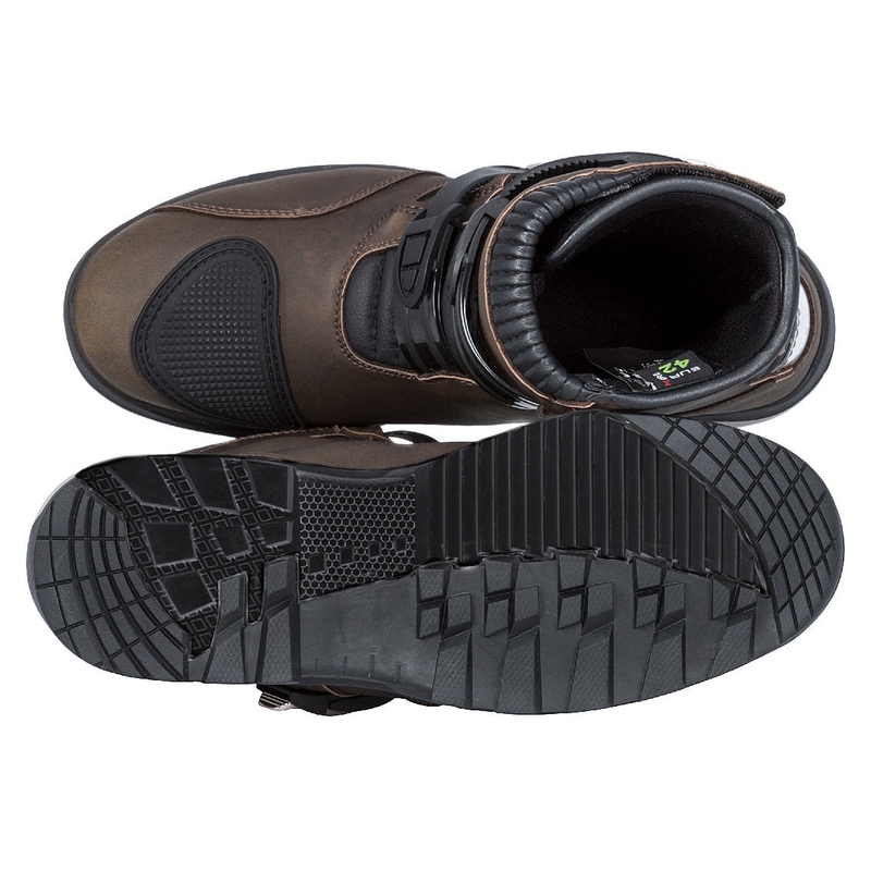 Chaussures Kore Adventure Mid marron