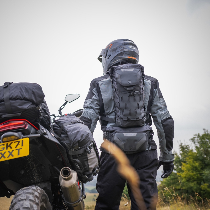 Sac à dos moto Oxford Atlas B-10 noir 10 l