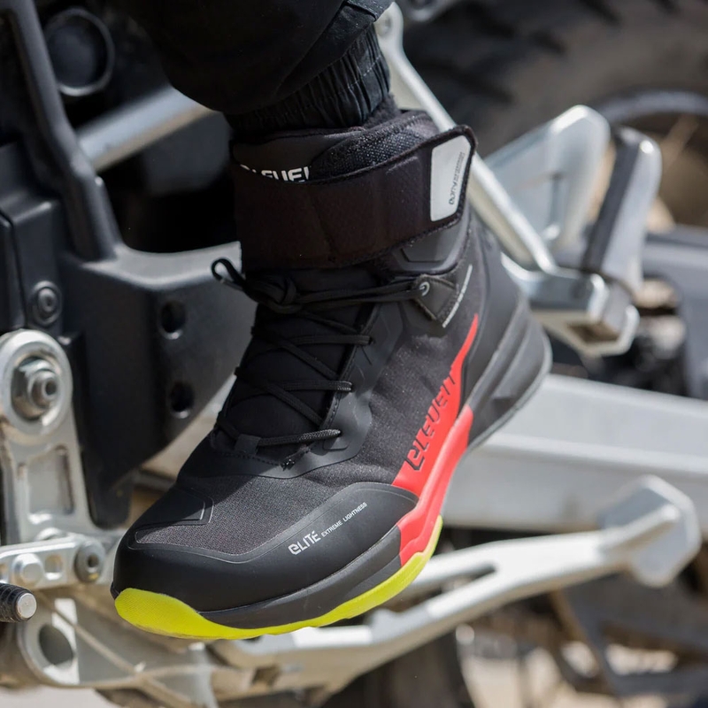 Bottes moto Eleveit STRATOS E-Dry noir-rouge
