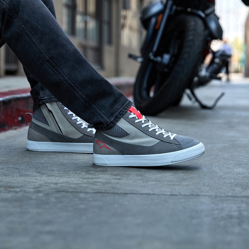 Bottes moto Alpinestars Stated gris clair-rouge fluo-blanc