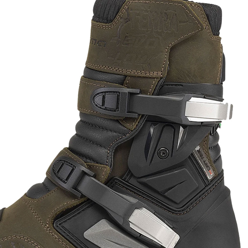 Bottes moto Forma Terra Evo Low marron