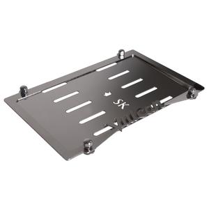 Rondelle en acier inoxydable sous la plaque d'immatriculation SK Vulcan