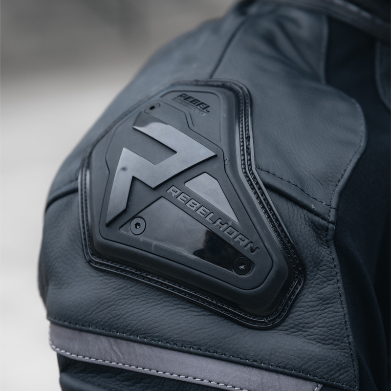 Veste de moto en cuir Rebelhorn Vandal noire