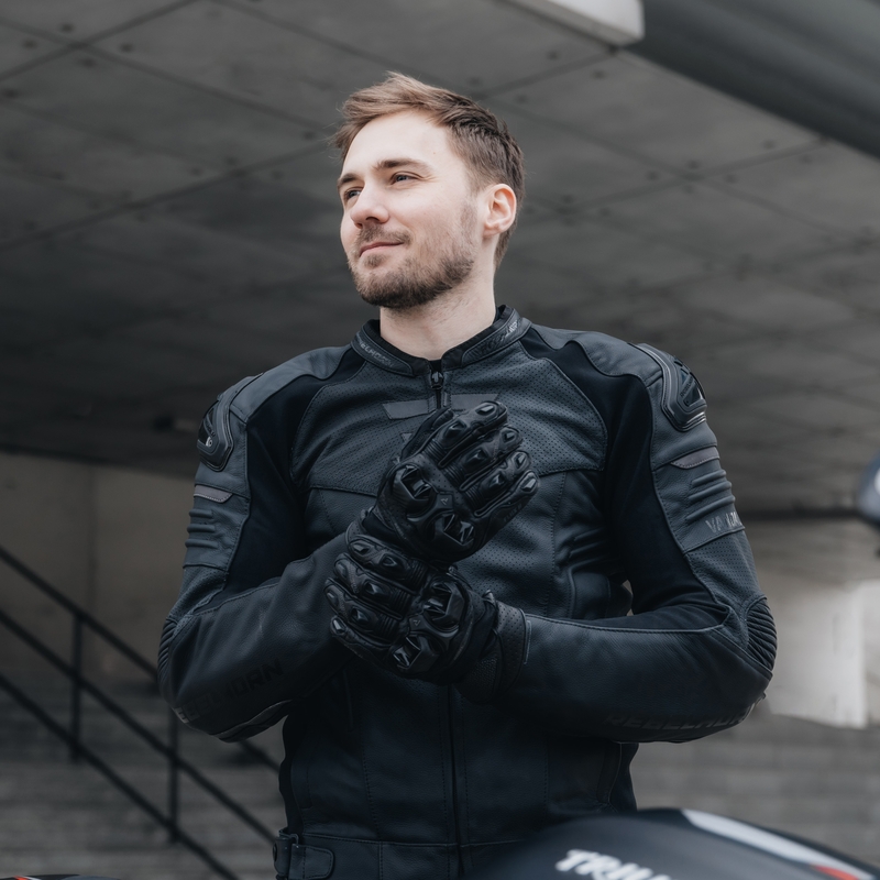 Veste de moto en cuir Rebelhorn Vandal noire