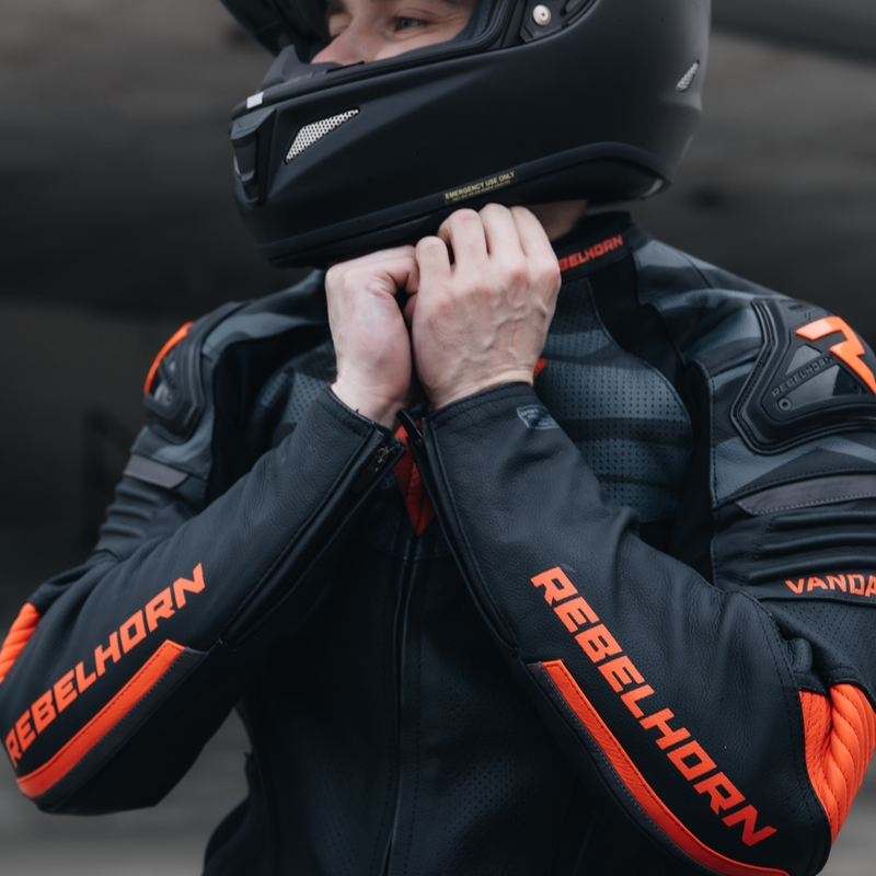 Veste de moto en cuir Rebelhorn Vandal noir-rouge