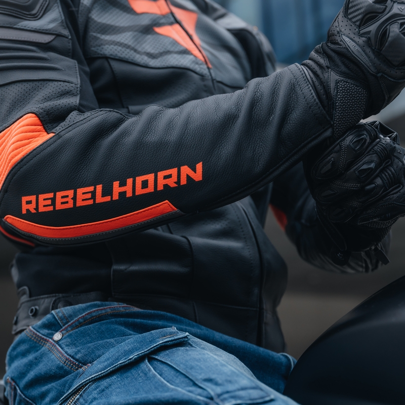 Veste de moto en cuir Rebelhorn Vandal noir-rouge
