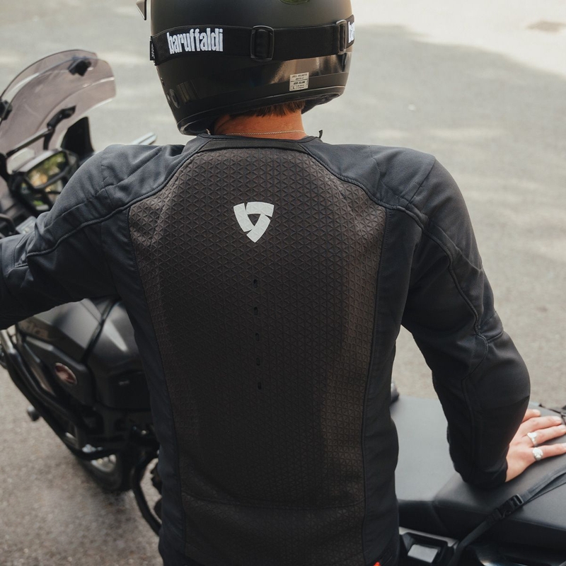 Revit Nucleus body protector black