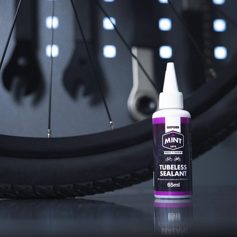 Spray réparateur pour pneus Oxford Mint 65 ml