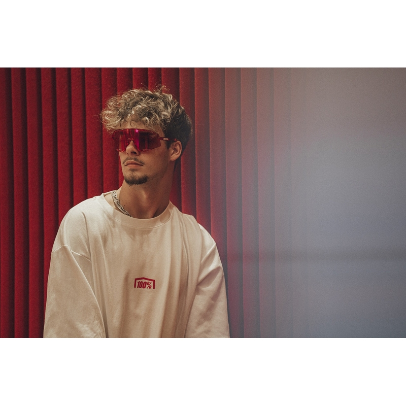 Lunettes de soleil 100% Slendale avec verres HIPER Fire rouges