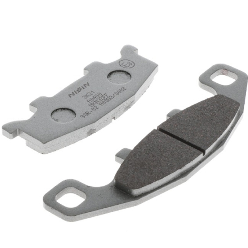 Plaquettes de frein NISSIN composé semi-métallique M501-400 2 pièces.