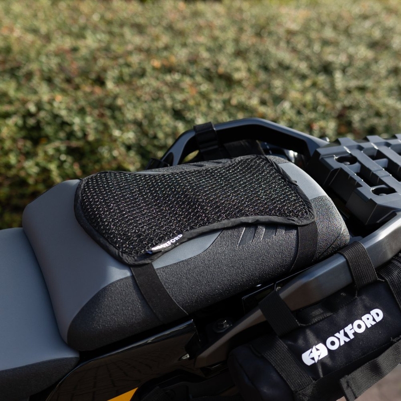 Coussin de ventilation au-dessus de la selle passager et selle enduro Oxford Cool Seat Pillion And Enduro noire