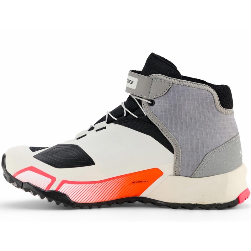 Bottes de moto Alpinestars Stella CR-X Drystar pour femmes, coloris blanc, gris clair, noir et rose fluo.