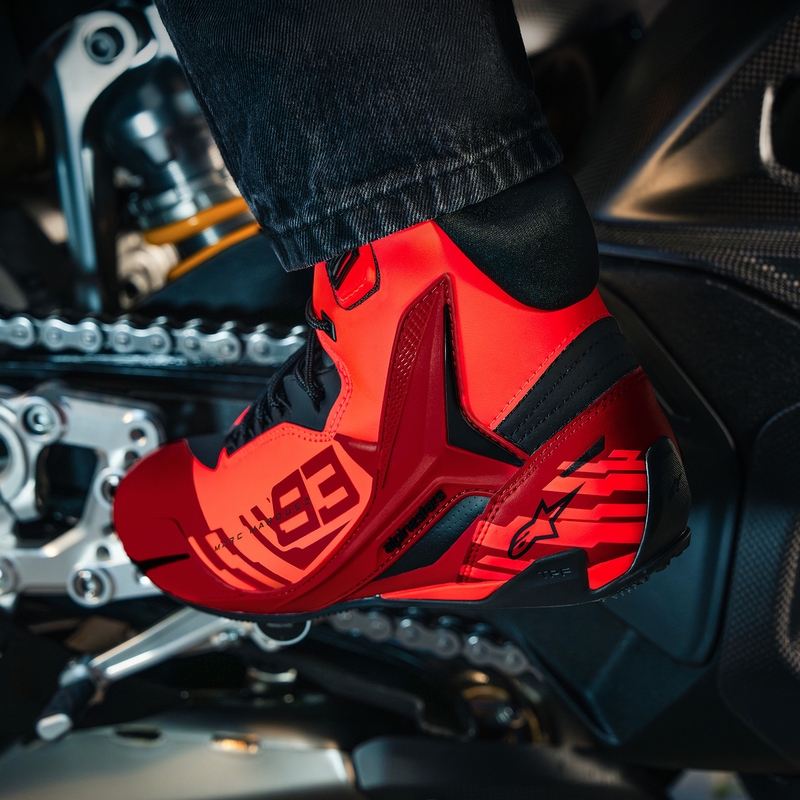 Bottes de moto Alpinestars Faster-4 MM93, collection fluo, rouge-rouge-noir