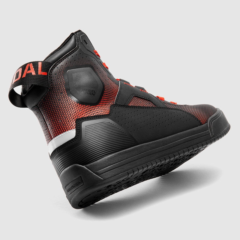 Bottes de moto Rebelhorn Vandal II noires et rouges
