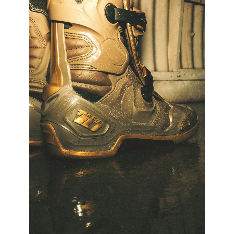 Bottes de moto Alpinestars TECH 10 Limited Edition AIR GOLD Marron Or