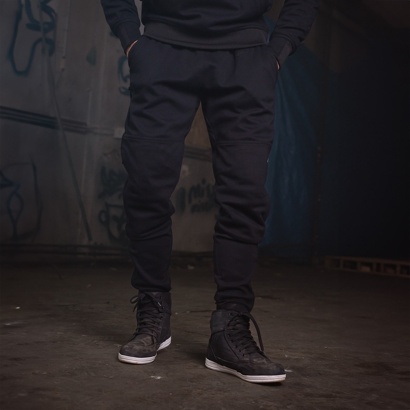 Pantalon de jogging Oxford Armourlite AA noir, coupe courte, style motard.